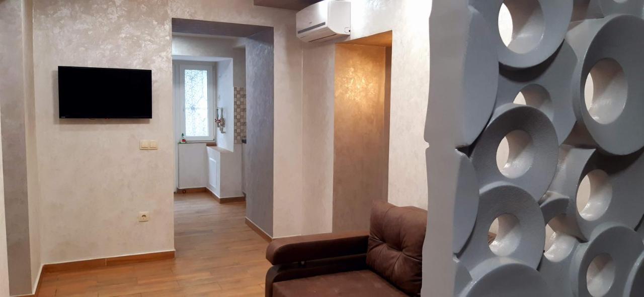 Греческая / Дерибасовская Apartment Oldenburg Bagian luar foto